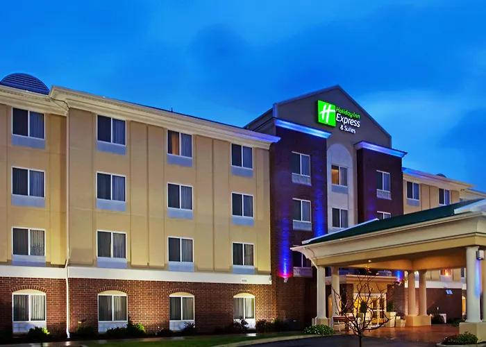 Express & Chicago South By Ihg Lansing