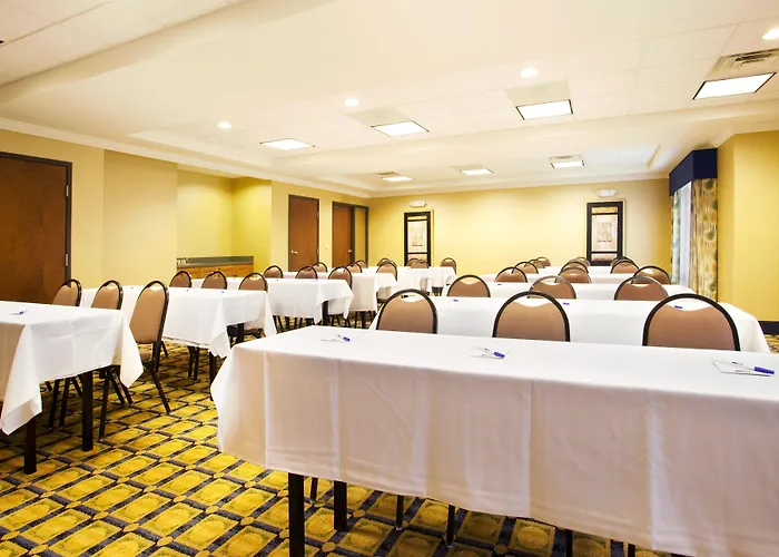 Hotel Express & Chicago South By Ihg