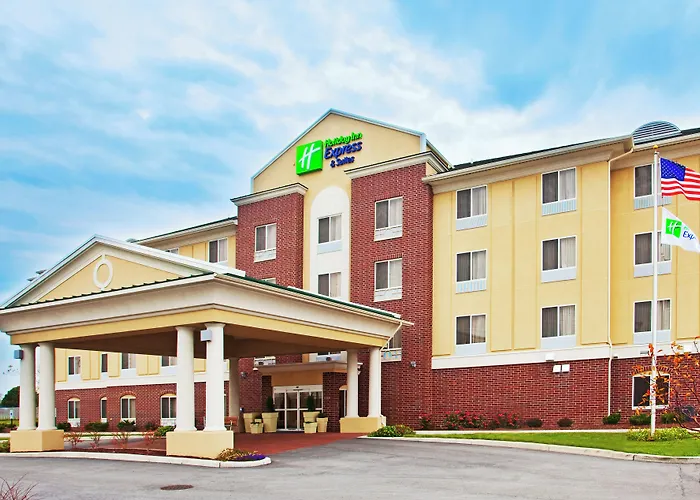 Express & Chicago South By Ihg 2* Lansing
