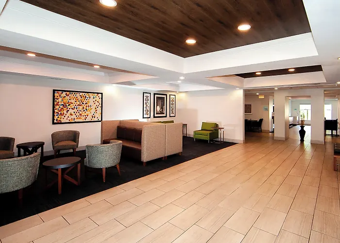 Hotel Express & Chicago South By Ihg 2*