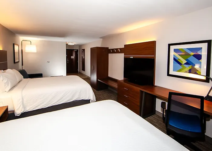 Express & Chicago South By Ihg