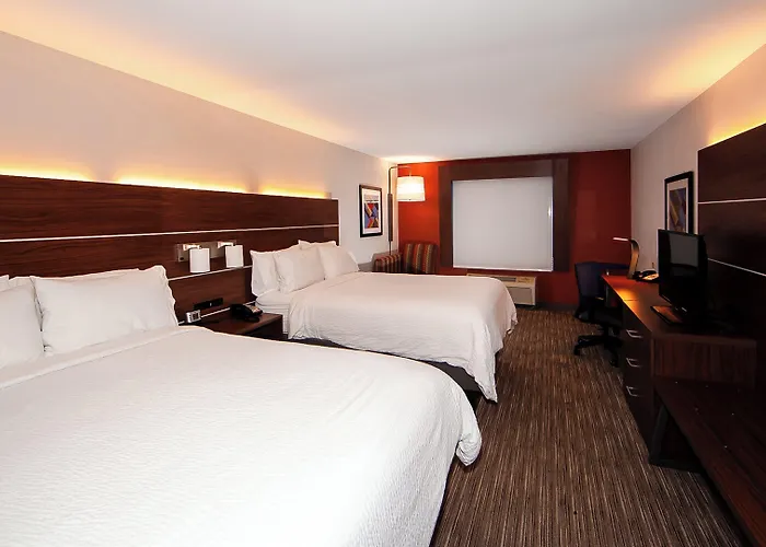 Express & Chicago South By Ihg Hotel