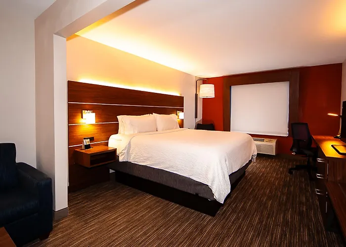 Hotel Express & Chicago South By Ihg 2*