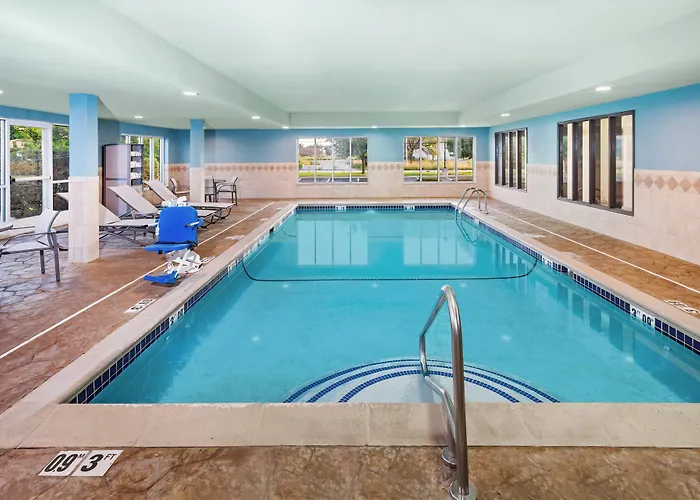 Hotel Express & Chicago South By Ihg