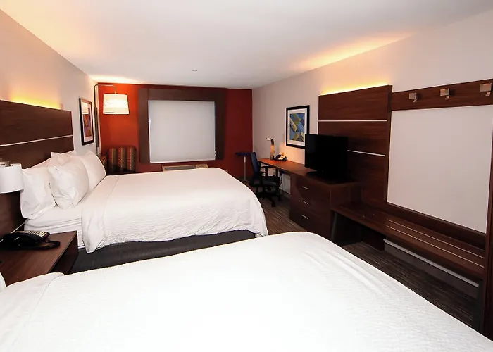 Express & Chicago South By Ihg 2*
